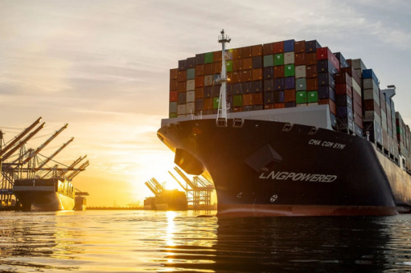 Samsung вимагає від CMA CGM 186 мільйонів доларів через штрафи за затримку контейнерів у США