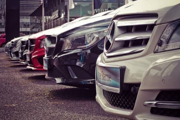 Mercedes-Benz: Два заводи в Німеччині під загрозою закриття