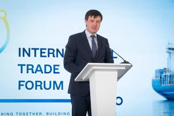 Українські аграрії отримали можливість зберігати врожай за кордоном