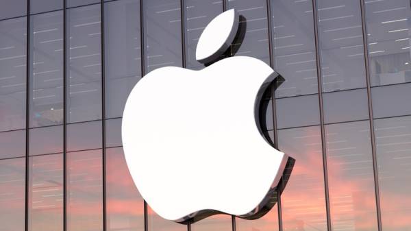 Apple захопила лідерство: компанія коштує майже $5 трлн, обійшовши Nvidia