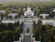 ВДНГ: 54 мільйони гривень на оновлення фудкорту та долю дерев