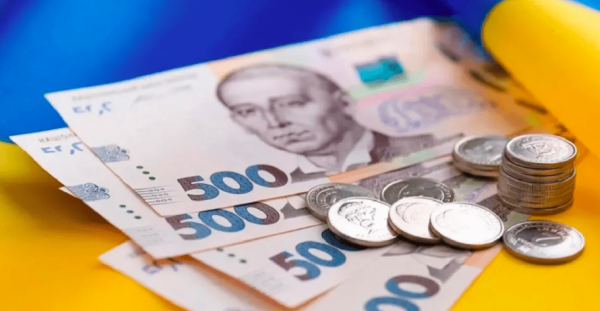 Отримайте 2000 чи 3000 грн: хто з ВПО отримає гроші та коли їх можуть припинити виплачувати
