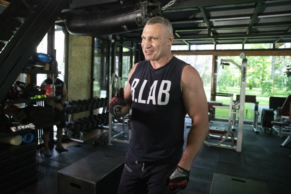 Кличко вразив українців відео до 55-річчя: привітання з Днем Незалежності