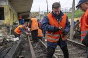 Метро Києва: ремонтні роботи на станції “Чернігівська” тривають