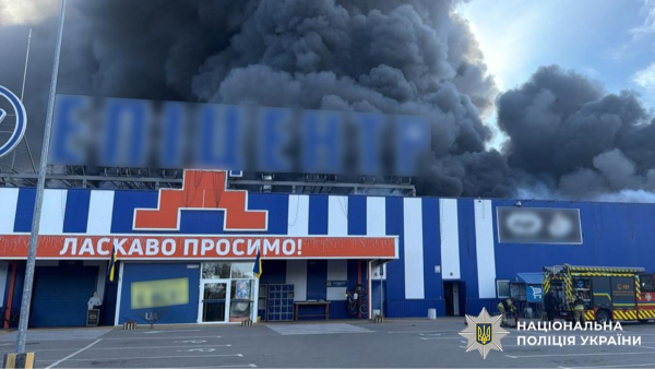 Ворог завдав удару по “Епіцентру” у Ковелі