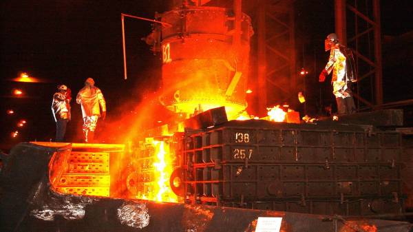 Виробництво сталі обвалилося майже на 80% у вересні
